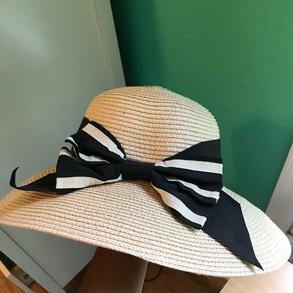 Straw Summer Hat - Picture 1 of 4
